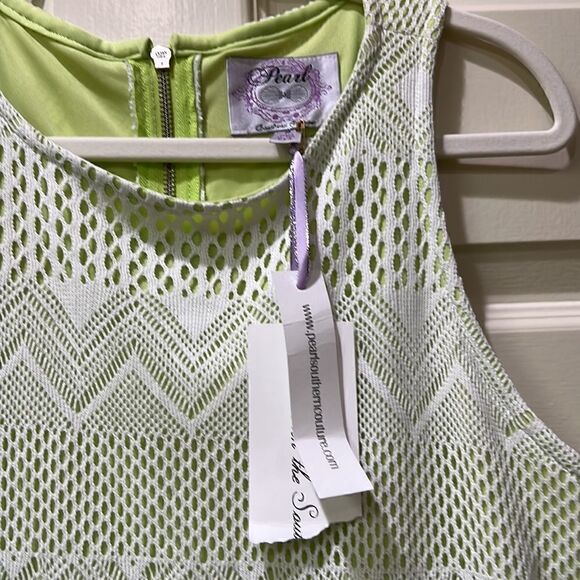 Pearl Southern Couture Women’s 6 White Knit w Lime Liner and ruffle bottom Dress - Picture 5 of 9